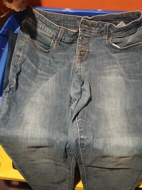 Maurices Women’s High-Rise Button-Fly Blue Jeans